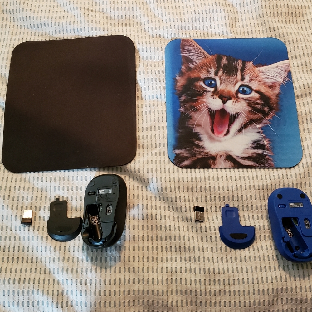 2 logi mouse and pads for computer